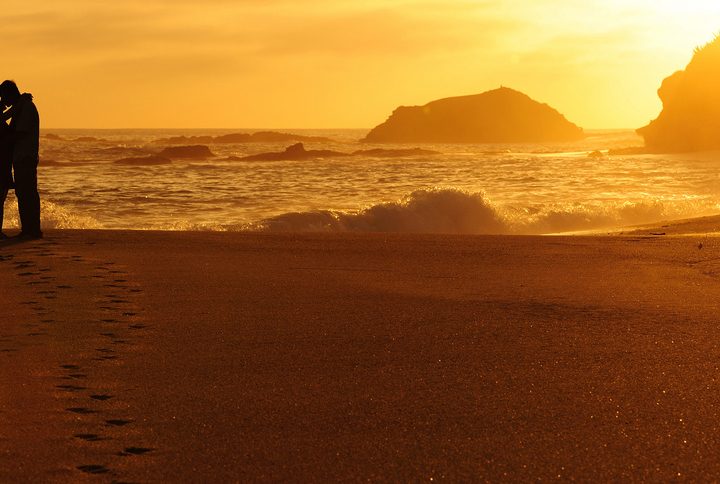 What to Wear For Your Engagement Session