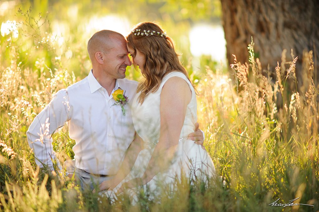 how to photograph weddings, wedding photography tips
