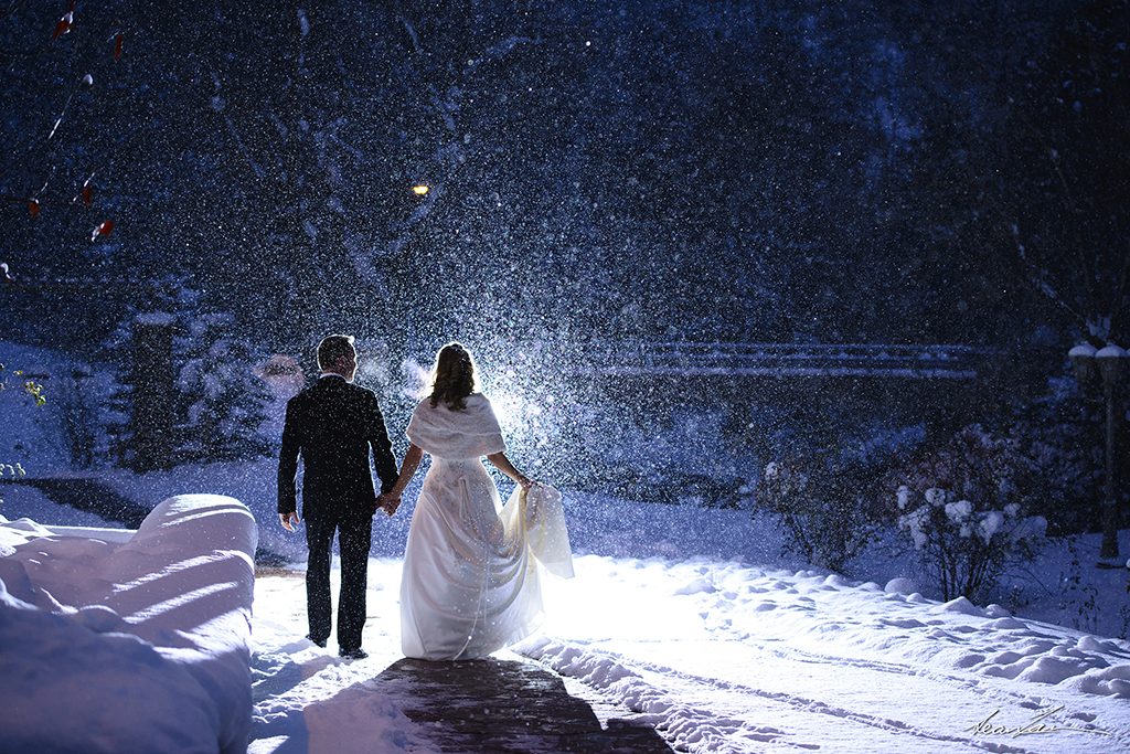 how to photograph weddings, wedding photography tips