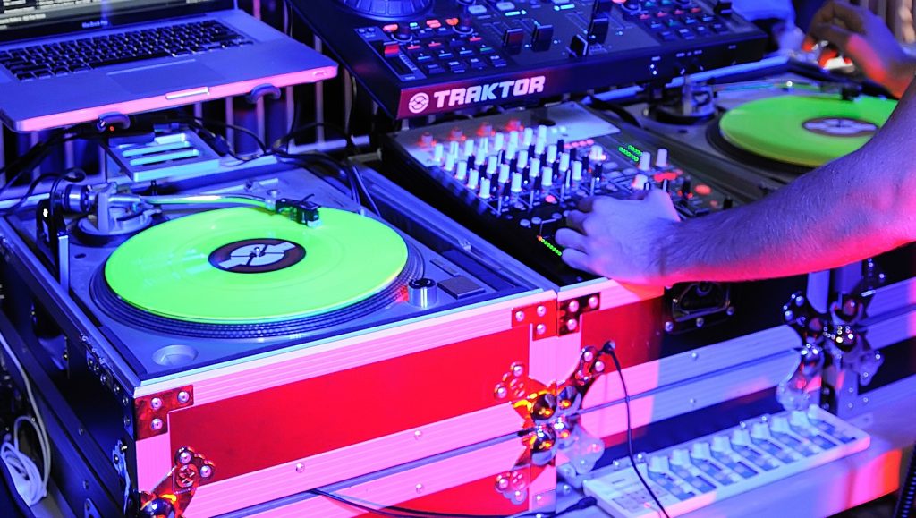 Wedding DJ